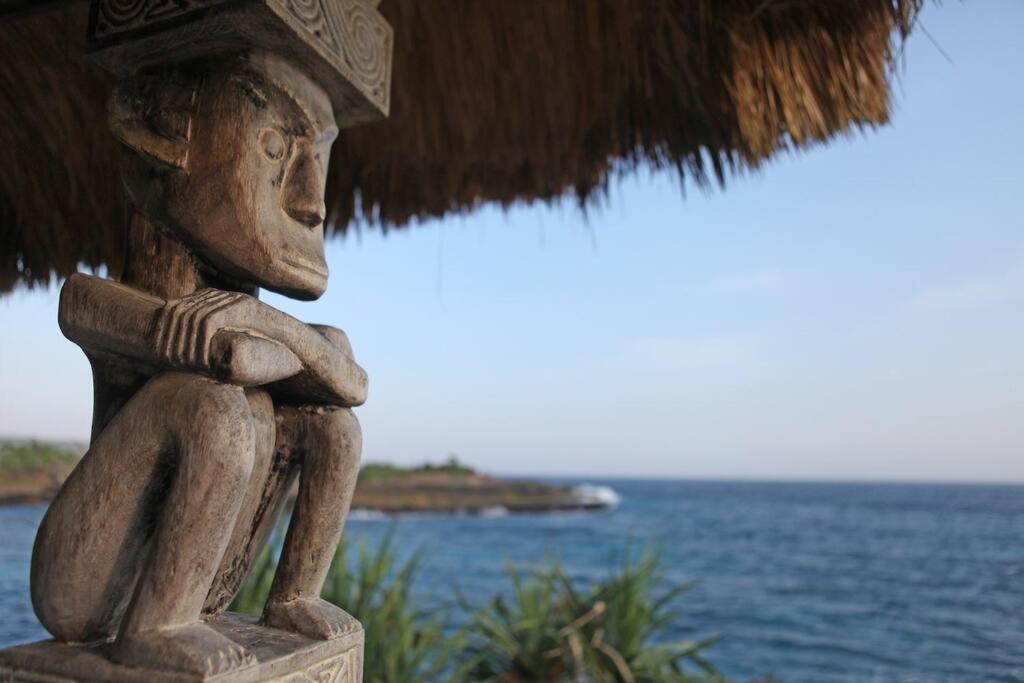 Villa Lumba Lumba - Oceanfront & Spectacular View! Нуса-Лембонган Экстерьер фото
