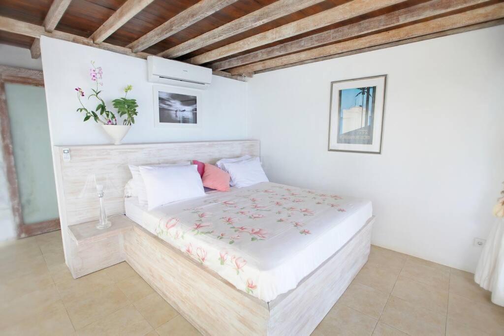 Villa Lumba Lumba - Oceanfront & Spectacular View! Нуса-Лембонган Экстерьер фото